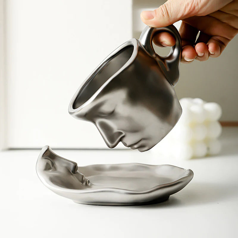 Metall Berørende Ansikt Kreativ Keramikk Kyss Kaffe Kopp, Kunstnerisk Stemning Mugge & Underkop Sett | Skanto