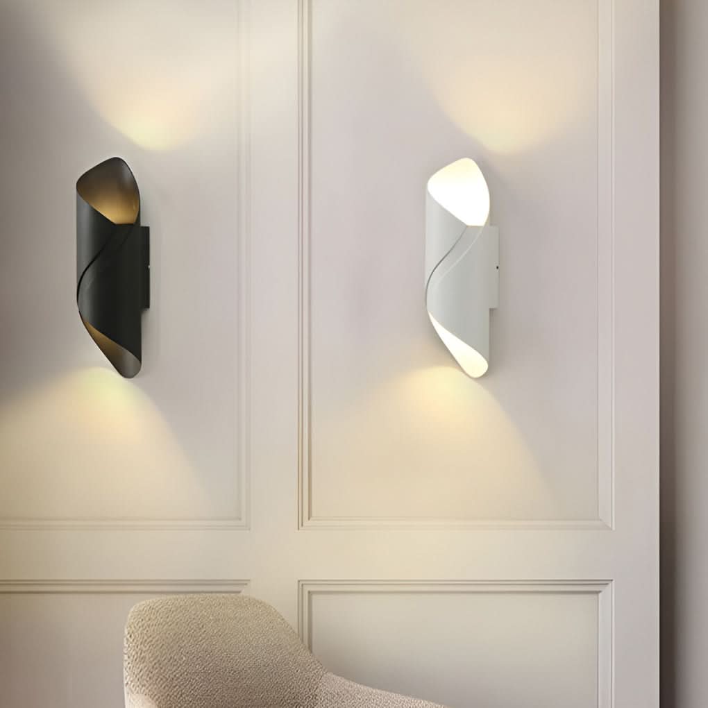 Skanto | SustainGlow Waterproof LED Outdoor Wall Lamp