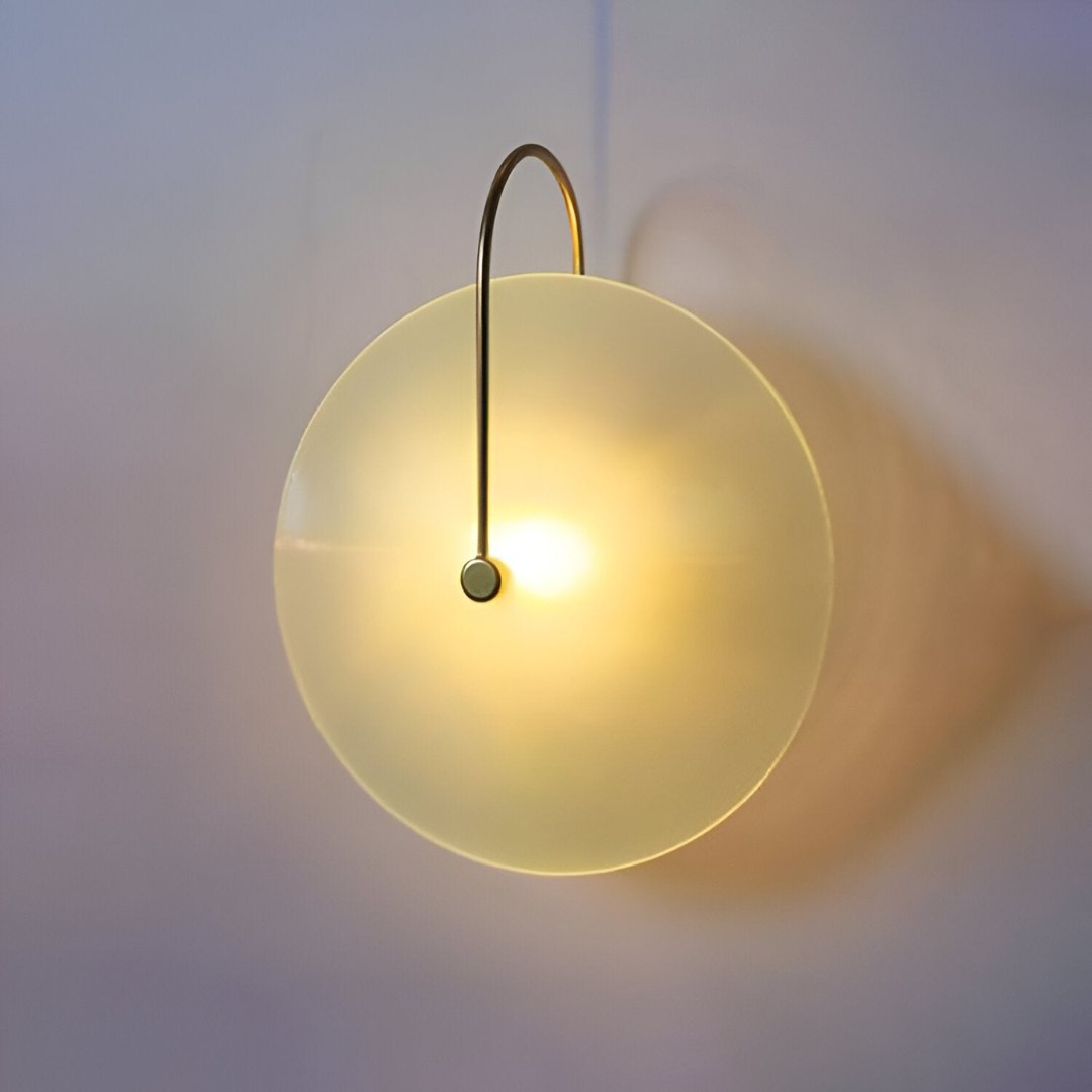 Skanto | Skandinavisk Rund Glass Vegglampe