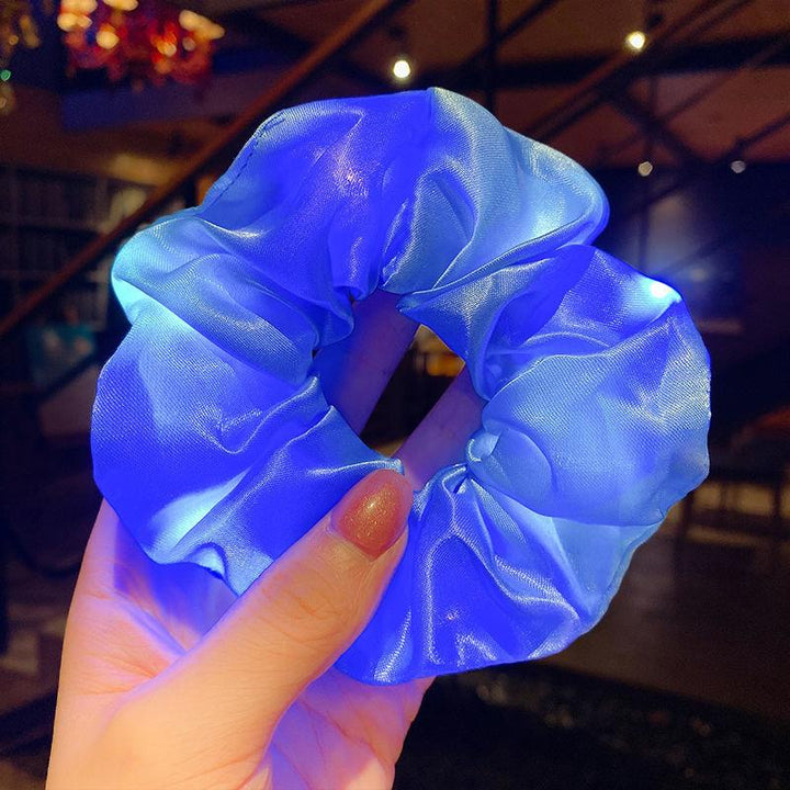 Skanto | LED Scrunchy Hårstrikker