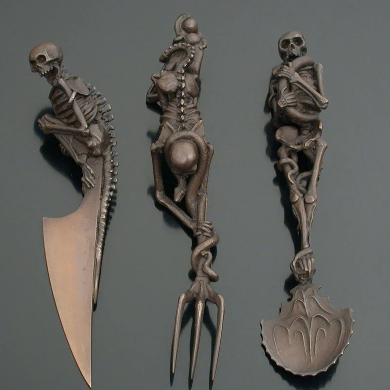 Halloween gave Skeletal Cutlery Sets | Skanto