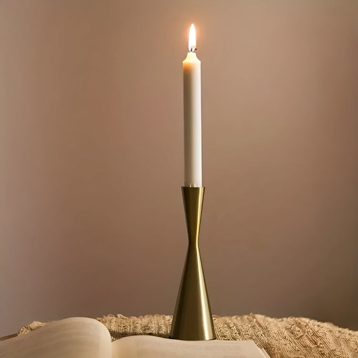 Skanto | Elegant nordisk messing midje lysestake | 3 stk sett