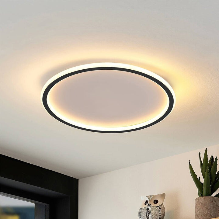 LunaNova - Moderne LED Taklampe Metall/Akryl for Stue og Soverom, Svart/Hvit Design | Skanto