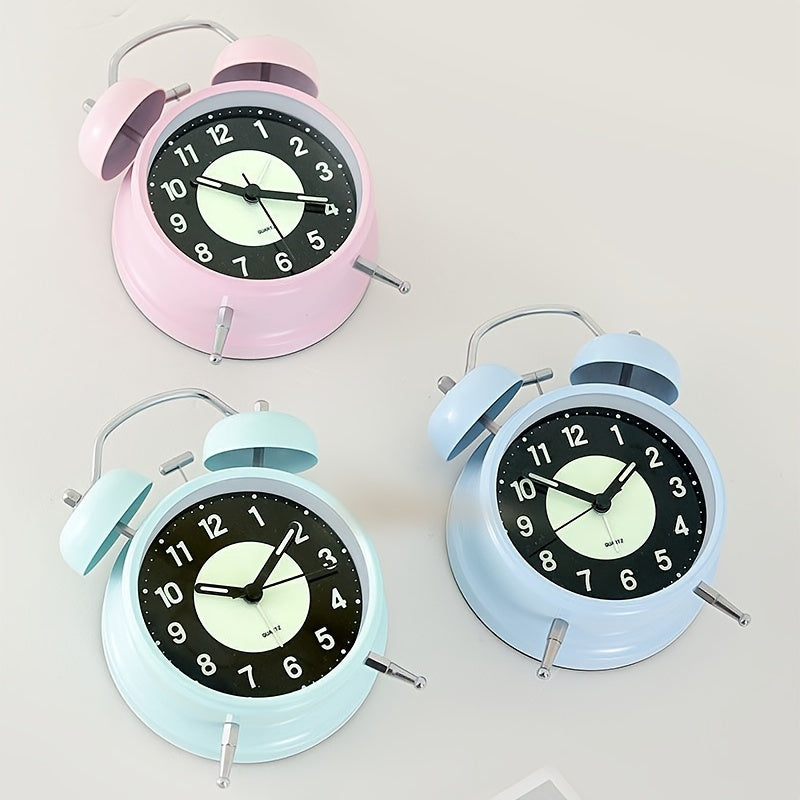 Skanto | LuminousTime - Elegant Metall Vekkerklokke med Mild Belysning for Fredfulle Morgen- og Kvelder