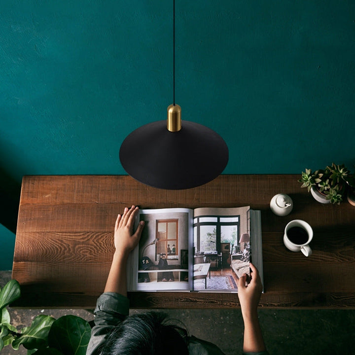 Skanto | Enkel Moderne Kegleformet LED Pendellampe
