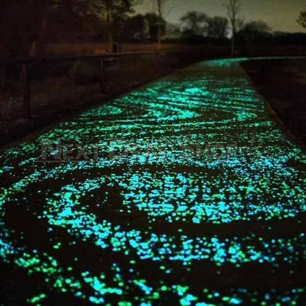 Skanto | Glow-in-the-dark garden stones