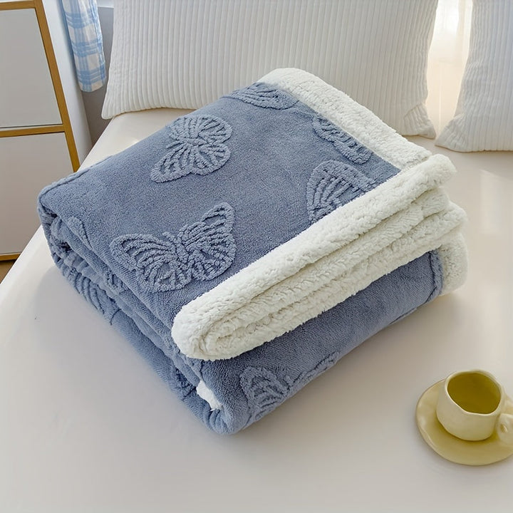 Cozy Luxe – Myk Fleece Teppe med Sommerfugl Design Skanto
