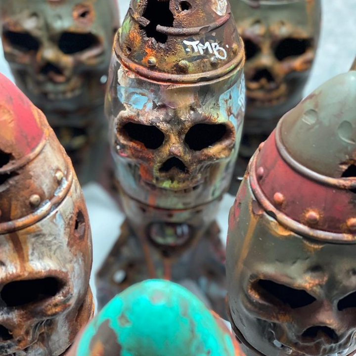 Skanto | The Skull Bomb - Lite Kjernekraft Hodeplagg Dekor