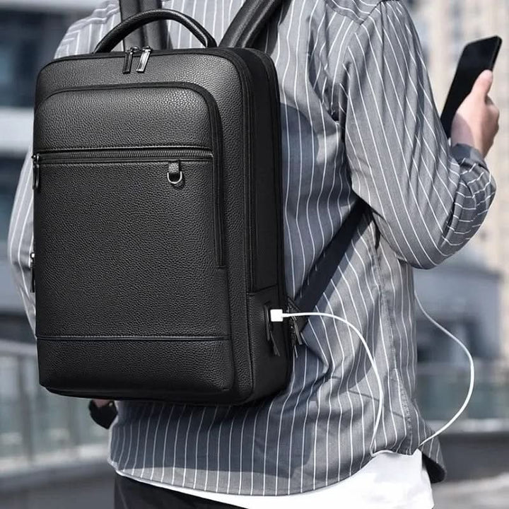 Eleganter Lederrucksack for Damen og Herren med USB-anschluss for laptop og täglichen bruk, 15,6 Zoll, schwarz
