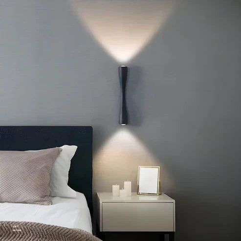 RéconfortGlow – Elegant Vegglampe for Atmosfærisk Belysning Skanto