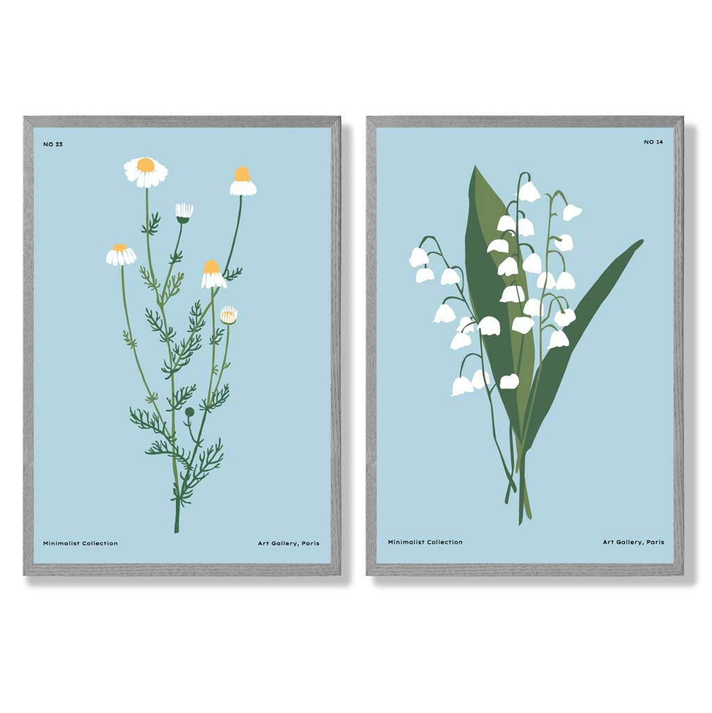 Illustrasjon av en blå villblomst, innrammet sett med 2 kunsttrykk