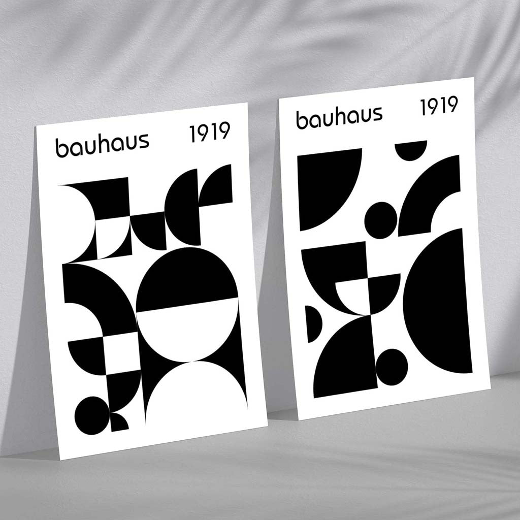 Bauhaus-stil, svart-hvitt, midten av 1900-tallet, innrammet sett med 2 kunsttrykk