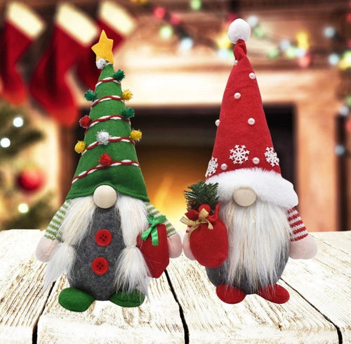 Skanto | Mr & Mrs Christmas Gonk