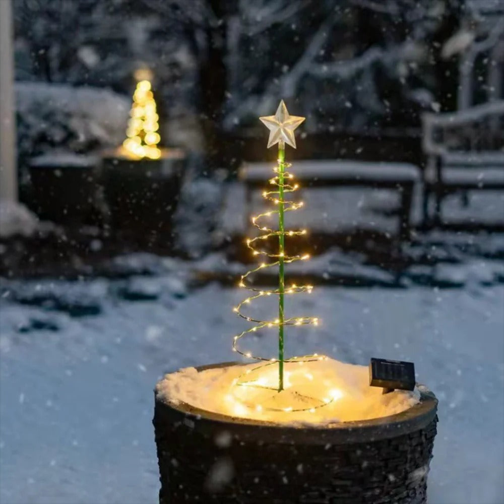 Skanto | Brightree - Solcelledrevne julelys for magiske rom