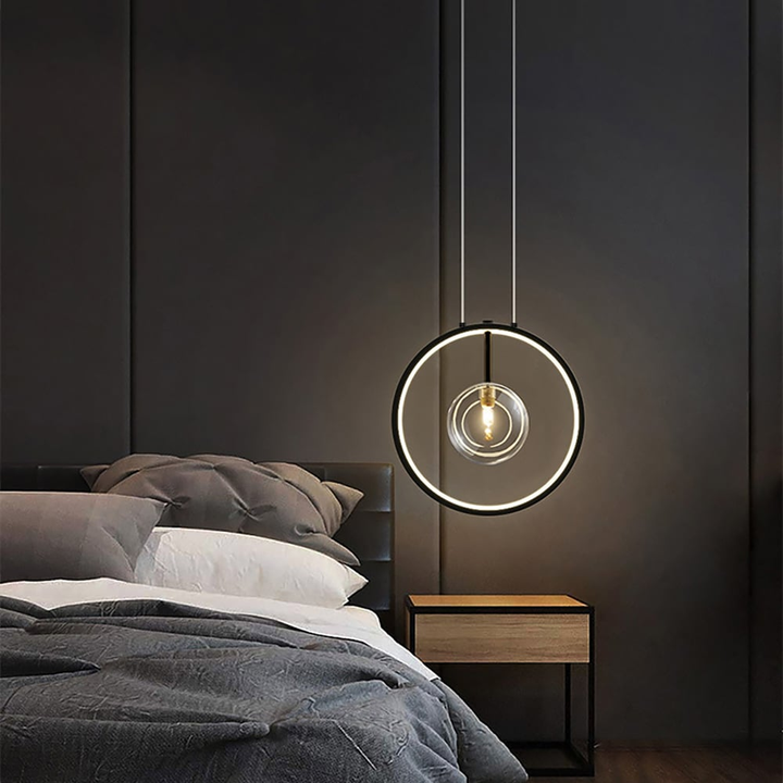 Skanto | LumoGlobe – Minimalistisk svart pendellampe med glass LED-globe