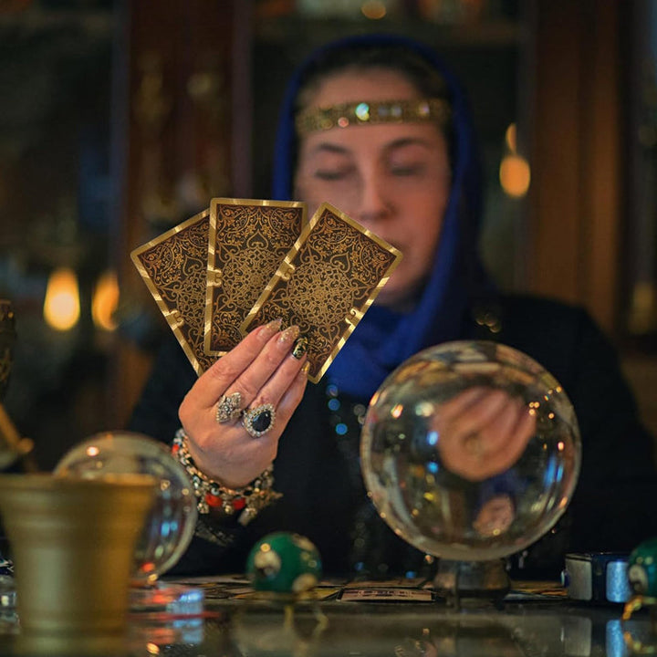 Skanto | Utforsk den mystiske verden av tarot Gullfarget tarot