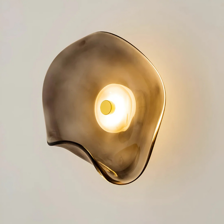 Skanto | Buet Glass Vegglampe