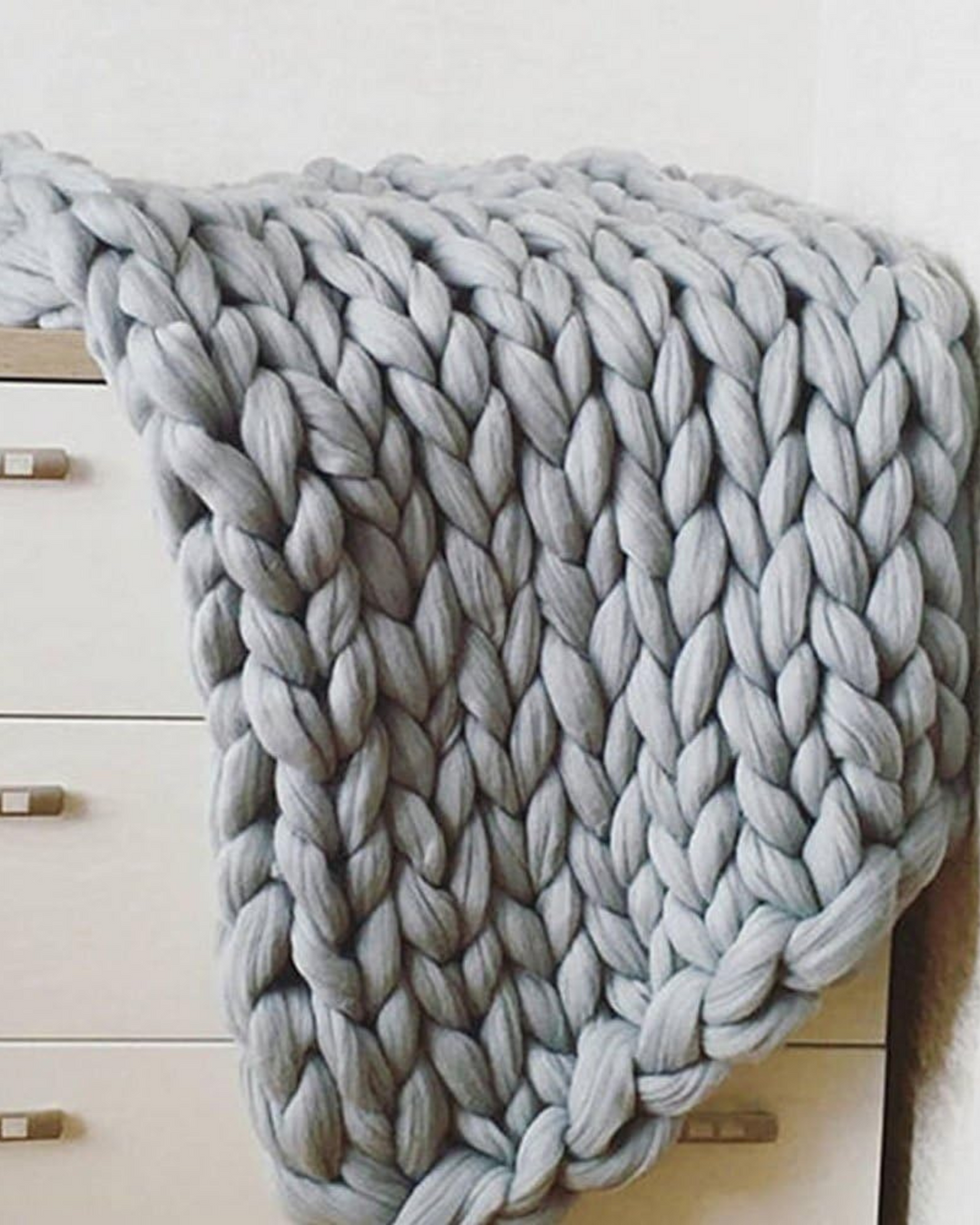 Skanto | Strikket Asymmetrisk Kvinnegenser