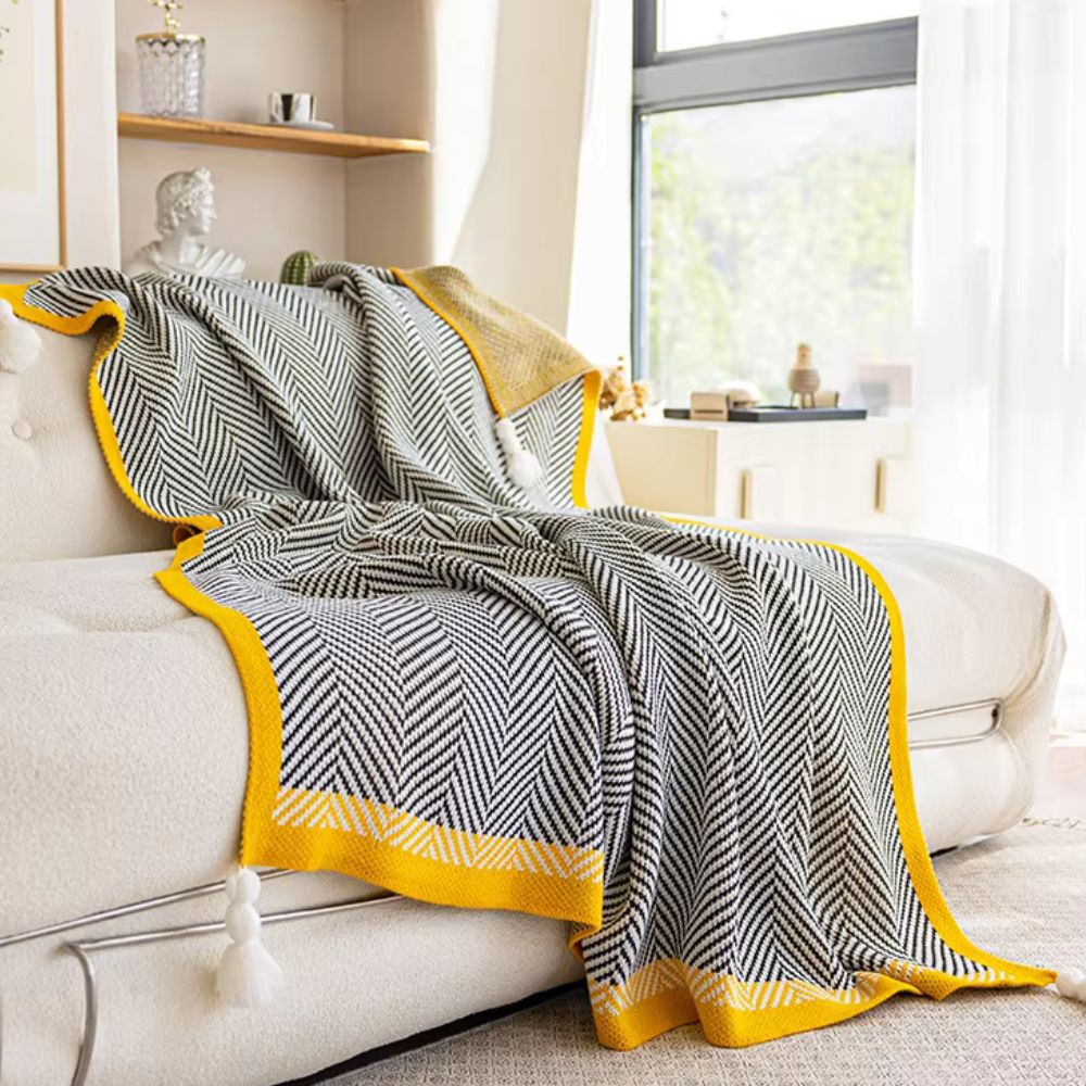 Skanto | Golden Chevron Luxe Blanket