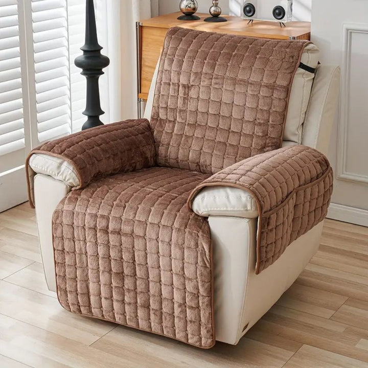 Skanto | Snug Grid Recliner Cover