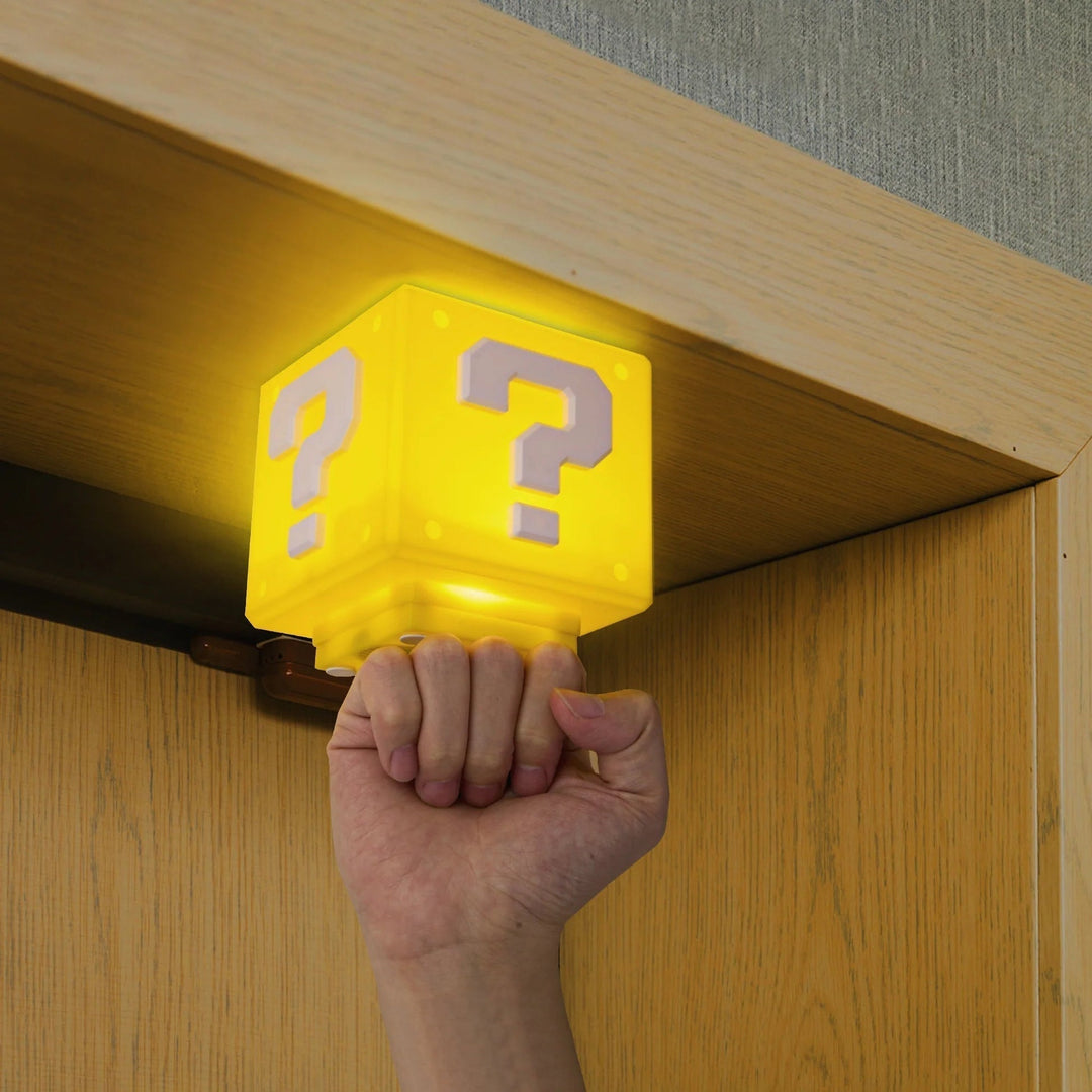 Power-Up Blokk Nattlys - Super Mario-inspirert Spilldekorasjon Skanto