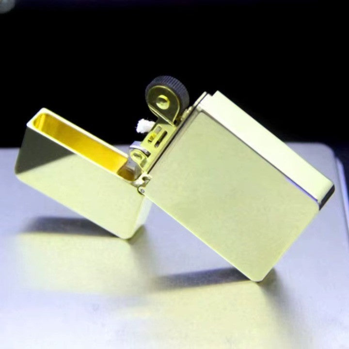 Klassisk Vintage Messing Vindproof Zippo | Skanto
