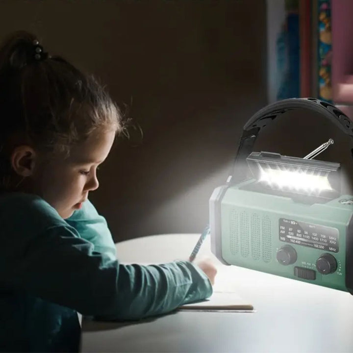 Skanto | Solcelle Nødradio med Power Bank – Håndspak og LED-lommelykt for Camping og Utendørsbruk