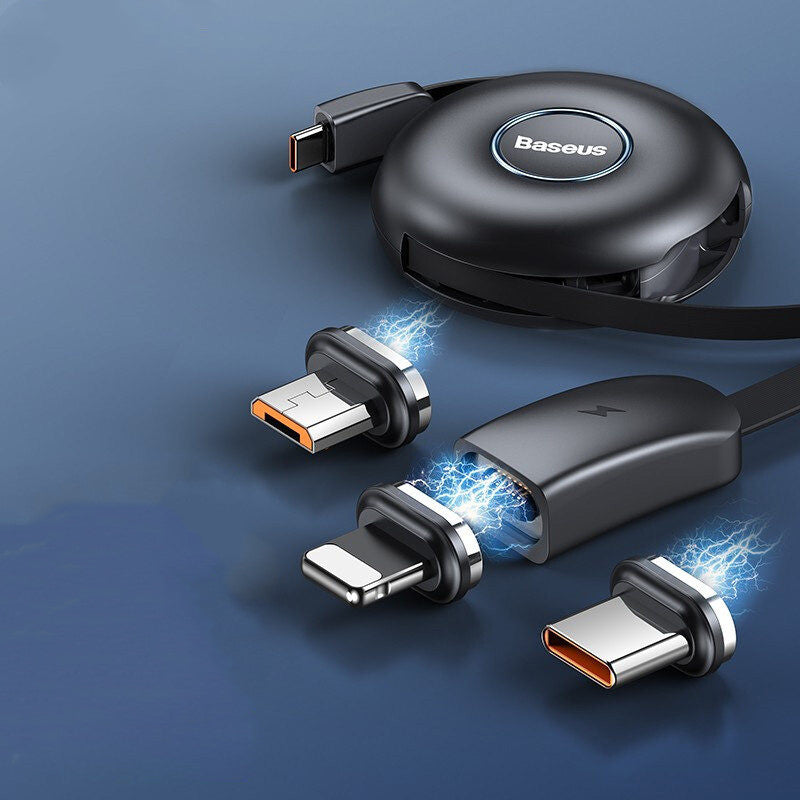 Skanto | 3-i-1 Bærbar Strekkbar USB-C Ladekabel, med Magnetiske Koblede (USB-C, Lightning & Micro), for Telefon, Nettbrett & Mer