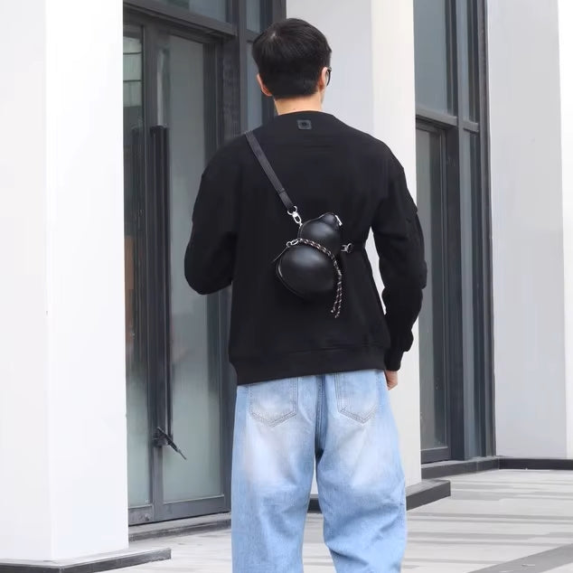 Skanto | Double-Bubble Skulptural Kunstnerisk Crossbody Bag