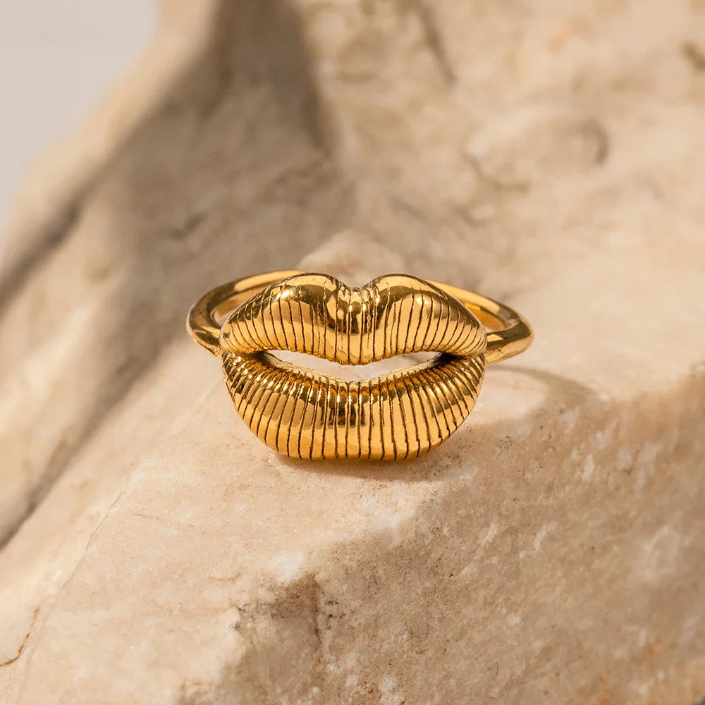 Skanto | Bold Kiss Romantisk Ring