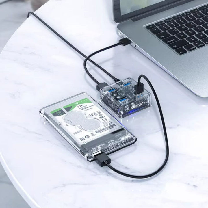 Skanto | Transparent Minimalist 4-Port USB 3.0 Utvidelsesdokk