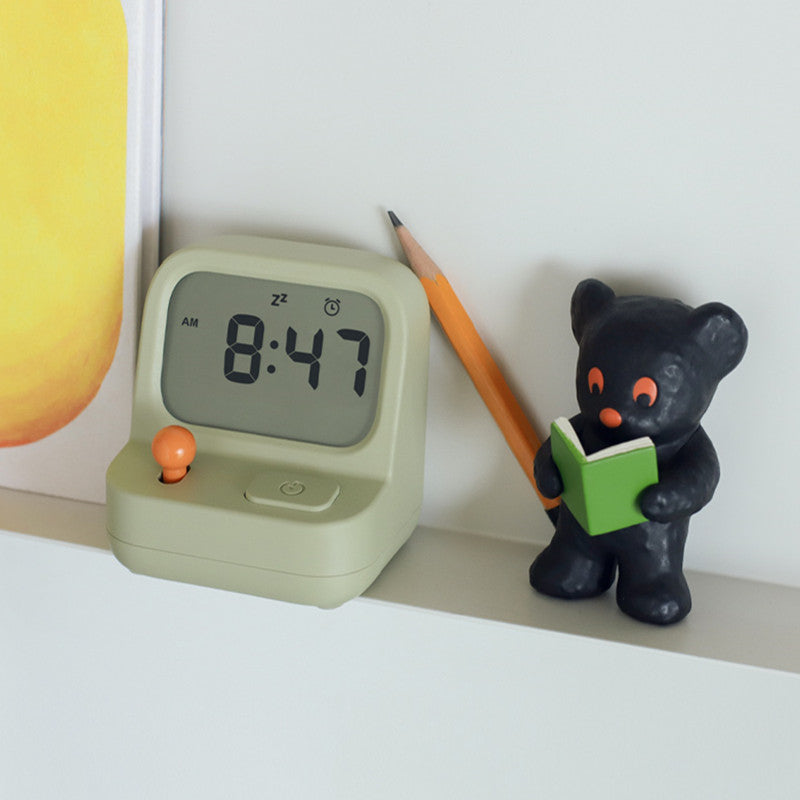 Skanto | Kreativ retro spillkonsoll med timer vekkerklokke