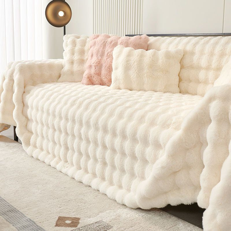 Premium Faux Fur Non-Slip Sofa Covers | Skanto