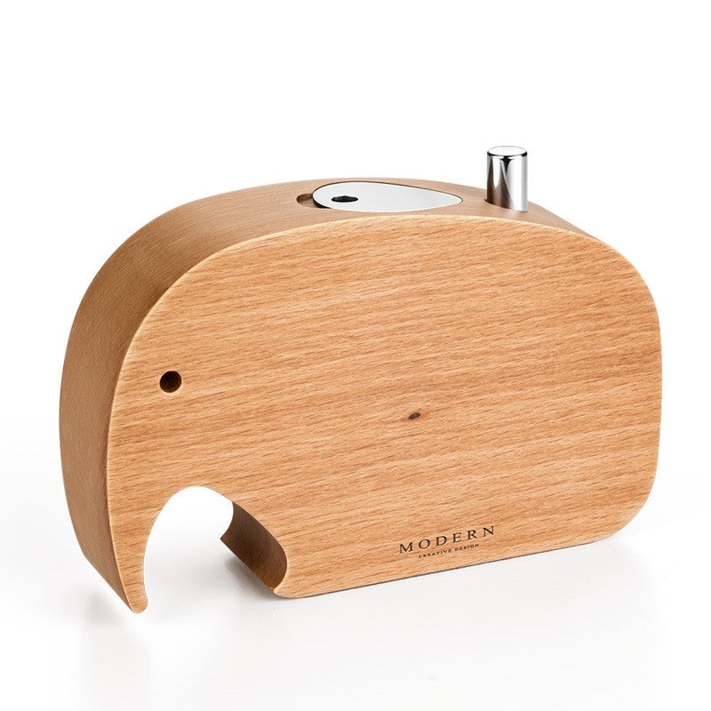 Skanto | Push-To-Dispense Solid Wood Elephant Tannpirkholder