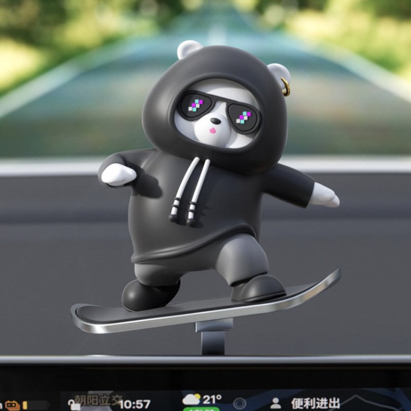 Skanto | Bilmontert Tegneserie Skateboardbjørn Glidende Ornament