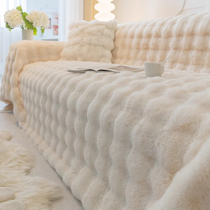 Premium Faux Fur Non-Slip Sofa Covers | Skanto