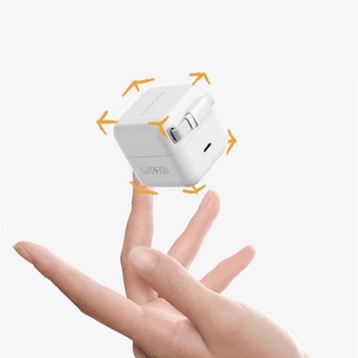 Skanto | 35W Dual-Port Innebygd Kabel Hurtiglader Kit (US Standard)