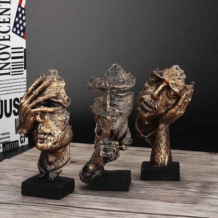 Skanto | Abstrakt Gylden Skulptur i Skandinavisk Design