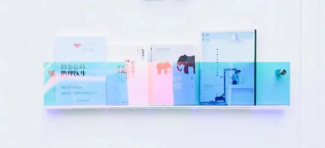 Norvo | ClearLine – Stilren Akryl Vegghylle for Magasiner