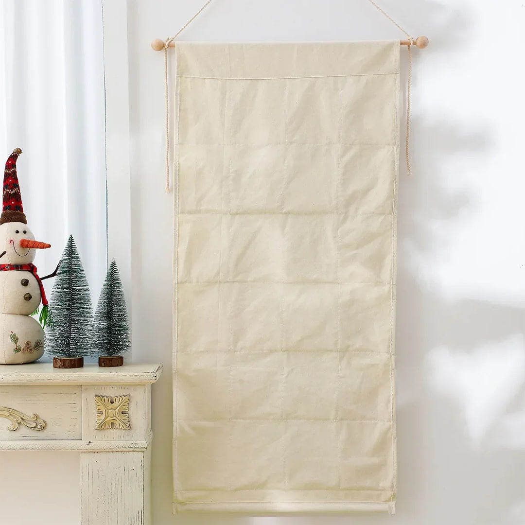 Skanto | Julekalender med 24 lerretsposer for barn – Hengende juledekorasjon i multicolor