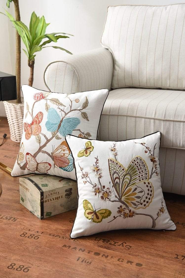 Skanto | Dekorativ pute med broderi i landlig stil