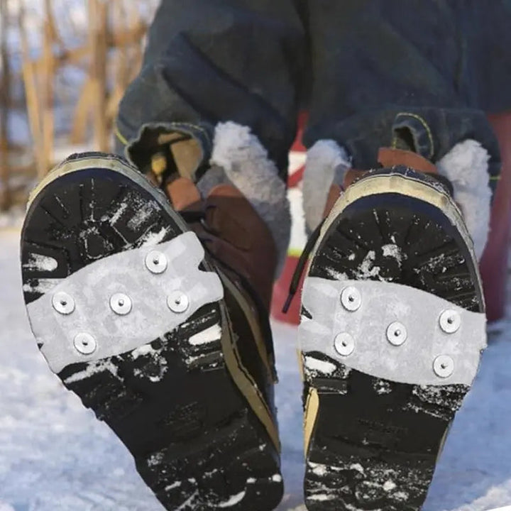 Sklisikre skotrekk med pigger for barn og voksne