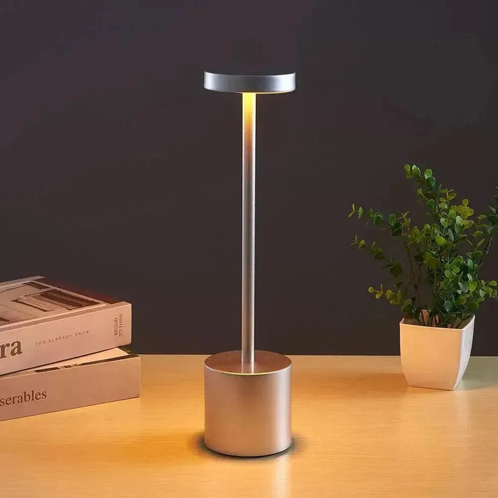 Astori - Oppladbar Brehne-lampe uten kaBrehne