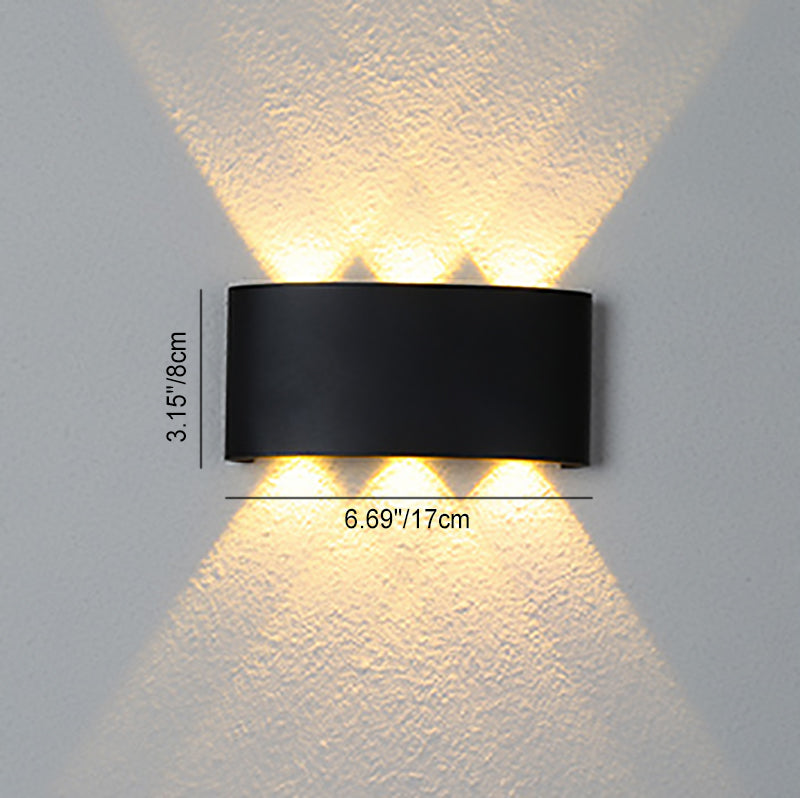 Vanntett LED-vegglampe laget av aluminium og akryl for terrasser