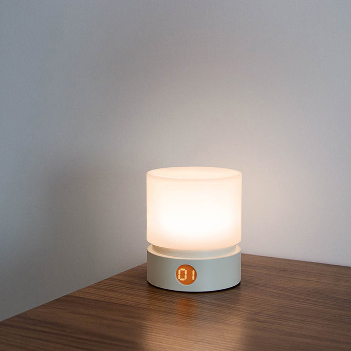 Skanto | Moderne nordisk timer oppladbar ABS HIPS silikon sylinder LED bordlampe nattlys for natbordet