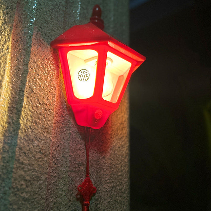 Tradisjonell kinesisk ABS jern Fu-tegn kjegle 1-lys solvegglampe for utendørs | Skanto