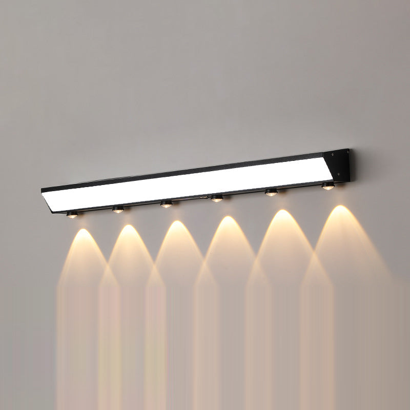 Soldrevet, vanntett, rektangulær LED-vegglampe med bevegelsessensor, laget av akryl, aluminium og rustfritt stål for terrassen
