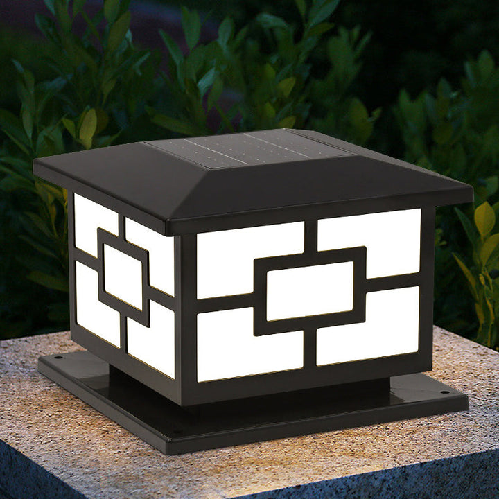 Vanntett LED solcellelampe i ABS-kubemateriale for terrassen