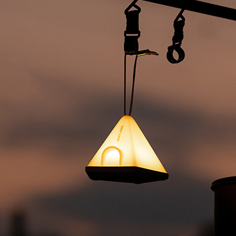Moderne Kreativ Teltform Trekant ABS PP LED Utendørs Lys For Utendørs Patio | Skanto
