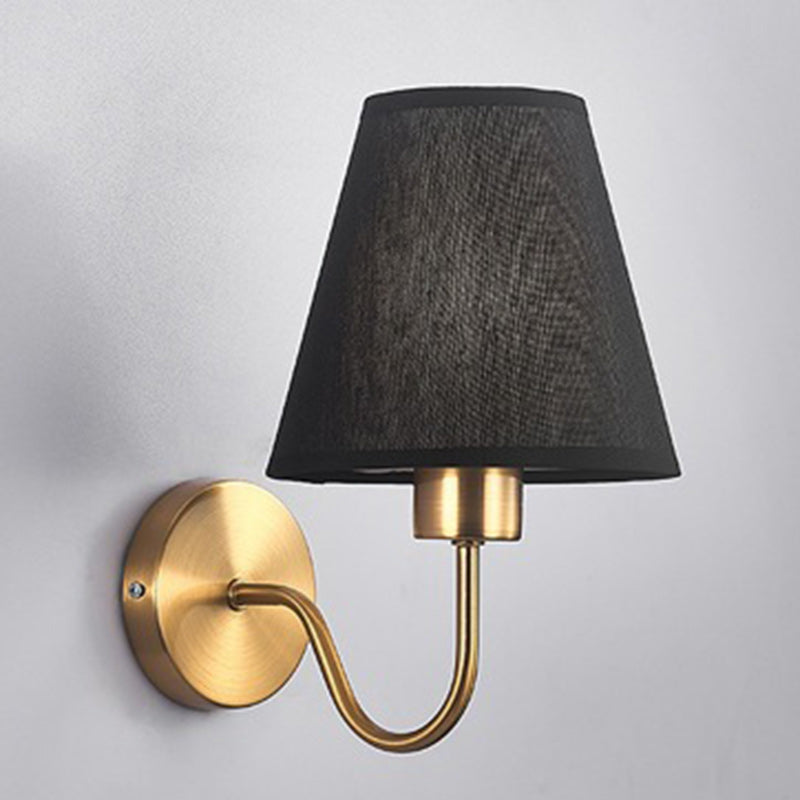 Norvo | Moderne Nordisk Rund Bøyd Stang Jern Tøy Nyttelys 1-Lykt Vegglampe for Stue